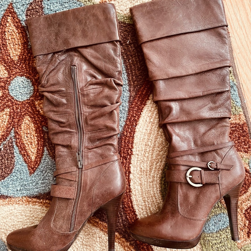 Bandolino tall brown boots, size 9